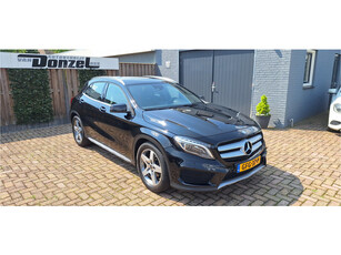 Mercedes-Benz GLA 180 prestige AMG LINE AUTOMAAT .