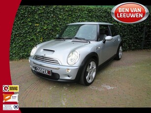 MINI Cooper S 1.6 Chili R53 Youngtimer, Leer, Recaro's