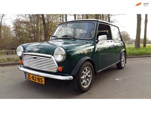 Mini Sedan 1.3 Cooper