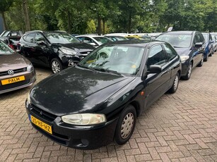 Mitsubishi Colt 1.3 GLi 2001 OER STERKE AUTO (bj 2001)