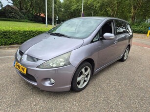 Mitsubishi Grandis 2.4-16V Intense, AUT,7Zits, 1Jaar Apk!!