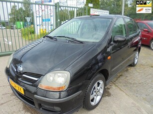 Nissan Almera Tino 1.8