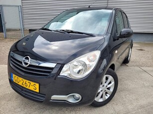 Opel Agila 1.0 Berlin 55 d km (bj 2015)