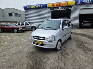 Opel Agila 1.2-16V Color Edition Goed rijdende en nette