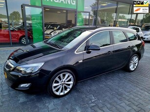 Opel Astra Sports Tourer 1.4 Turbo Cosmo / Bj012 / Airco /