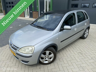 Opel Corsa 1.2-16V Sport Easytronic 2004 5DRS airco sport