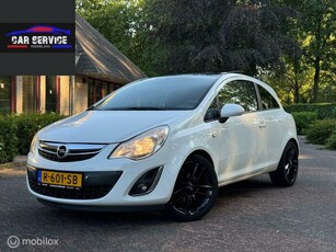 Opel Corsa 1.4 101PK Color edition, PANO Dealer onderh