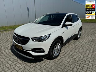 Opel Grandland X 1.2 Turbo Business Executive