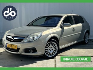 Opel Signum 2.2-16V 155pk Executive GOED ONDERHOUDEN + NAP