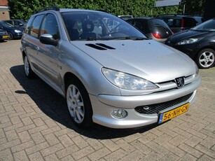 Peugeot 206 SW 1.6-16V Quiksilver TREKHAAK! APK 5-2025!