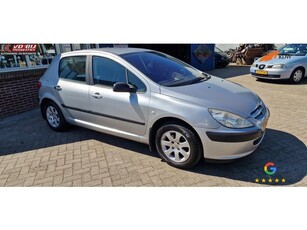 Peugeot 307 1.6-16V XR (bj 2003)