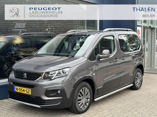 Peugeot Rifter 1.2 Turbo 130 PK AUTOMAAT Allure | Luxe Allure Uitvoering | Navigatie via Telefoon | Parkeercamera | Climate Control | Stoelverwarming | 2x Zijschuifdeur | All Season banden | Hoge Zit | Cruise Control | Dakrails |