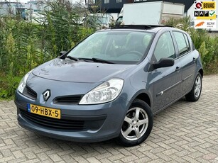 Renault Clio 1.2 TCE Expression Airco Schuifdak Nieuwe Apk