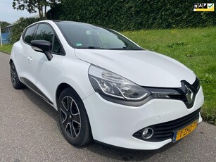 Renault Clio 1.5 dCi - Panoramadak - Navi - Camera - PDC