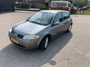 Renault Mégane 1.6-16V Dynamique Comfort! Automaat! Nw Apk!