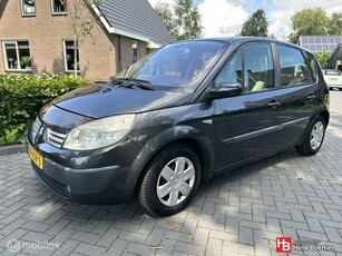 Renault Scenic 1.6-16V Dynamique Comfort