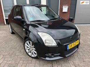 Suzuki Swift 1.6 Sport / Climate / Keyless / Stoelverwarming