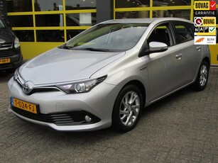 Toyota Auris 1.8 Hybrid Business Plus