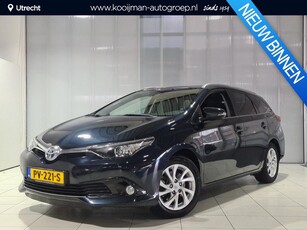 Toyota Auris Touring Sports 1.8 Hybrid Dynamic Go