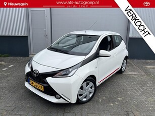 Toyota Aygo 1.0 VVT-i x-nav 30.000 km 1e eigenaar