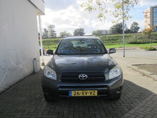 Toyota RAV4 2.0 VVTi Linea Terra