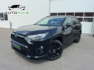 Toyota RAV4 2.5 Hybrid Black edition Jbl Navigatiesysteem