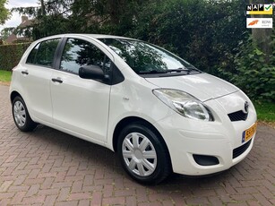 Toyota Yaris 1.3 VVTi Comfort 5 Deurs Airco ZEER MOOI APK 1