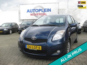 Toyota Yaris 1.3 VVTi Sol betrouwbare pittige 1.3 Yaris met