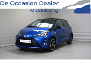 Toyota Yaris 1.5 Hybrid Bi Tone Rijklaar incl. garantie