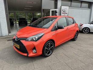 Toyota Yaris 1.5 Hybrid Orange Sport nette auto (bj 2016)