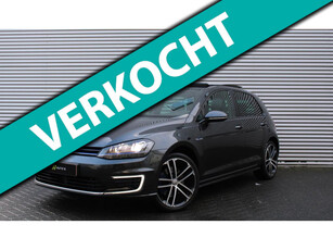 Volkswagen Golf 1.4 TSI GTE/PANO/LEER/FRONT ASSIST/CARPLAY/NAP.