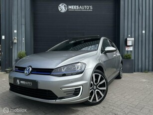 Volkswagen Golf 1.4 TSI GTEPanoPDC18