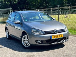 Volkswagen Golf 1.4 TSI Highline /DSG/Xenon/Navi/