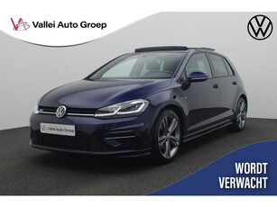 Volkswagen Golf 1.5 TSI 150PK DSG Highline Business R /