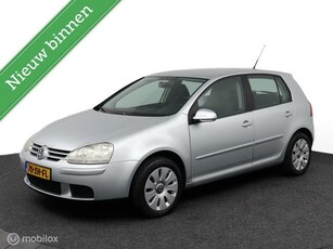 Volkswagen Golf 1.6 FSI Comfortline Business