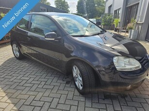 Volkswagen Golf 1.6 FSI Trendline Automaat inruilmogelijk