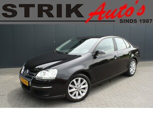 Volkswagen Jetta 1.6 Trendline Business - NAVIGATIE- AIRCO