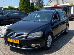 Volkswagen Passat 1.6 TDI Variant Highline 2012 Zwart