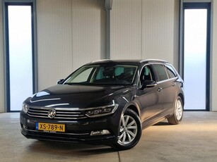 Volkswagen Passat Variant 1.5 TSI DSG Comfortline Business