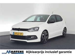 Volkswagen Polo 1.2 TSI 90pk 2x R-Line Parkeersensoren