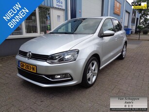 Volkswagen Polo 1.2 TSI Highline Navigatie Org Nederlands