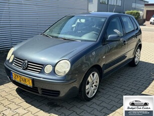 Volkswagen Polo 1.4-16V FSI