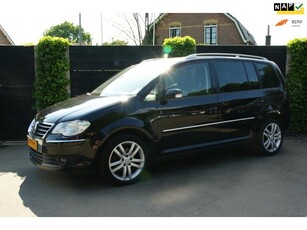 Volkswagen Touran 1.4 TSI Highline Business * LEES TEKST *