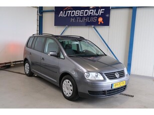 Volkswagen Touran 1.6-16V FSI Turijn