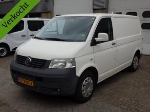 Volkswagen TRANSPORTER BESTEL 2.5 130 PK 5 CILINDER AIRCO