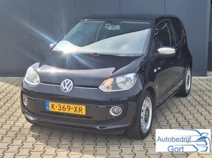 Volkswagen Up! 1.0 high up! Black! CruiseControl, Airco!