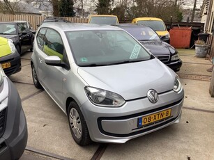 Volkswagen Up! 1.0 move up! BlueMotion airco