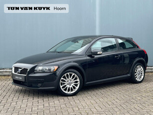 Volvo C30 2.4i Momentum 5 cil. automaat 170pk 17 inch btw Youngtimer