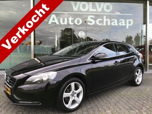 Volvo V40 1.6 D2 Momentum Intro Line Rijklaar incl