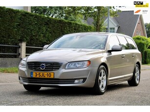 Volvo V70 1.6 D2 Momentum NAVI CRUISE CLIMA LEDER